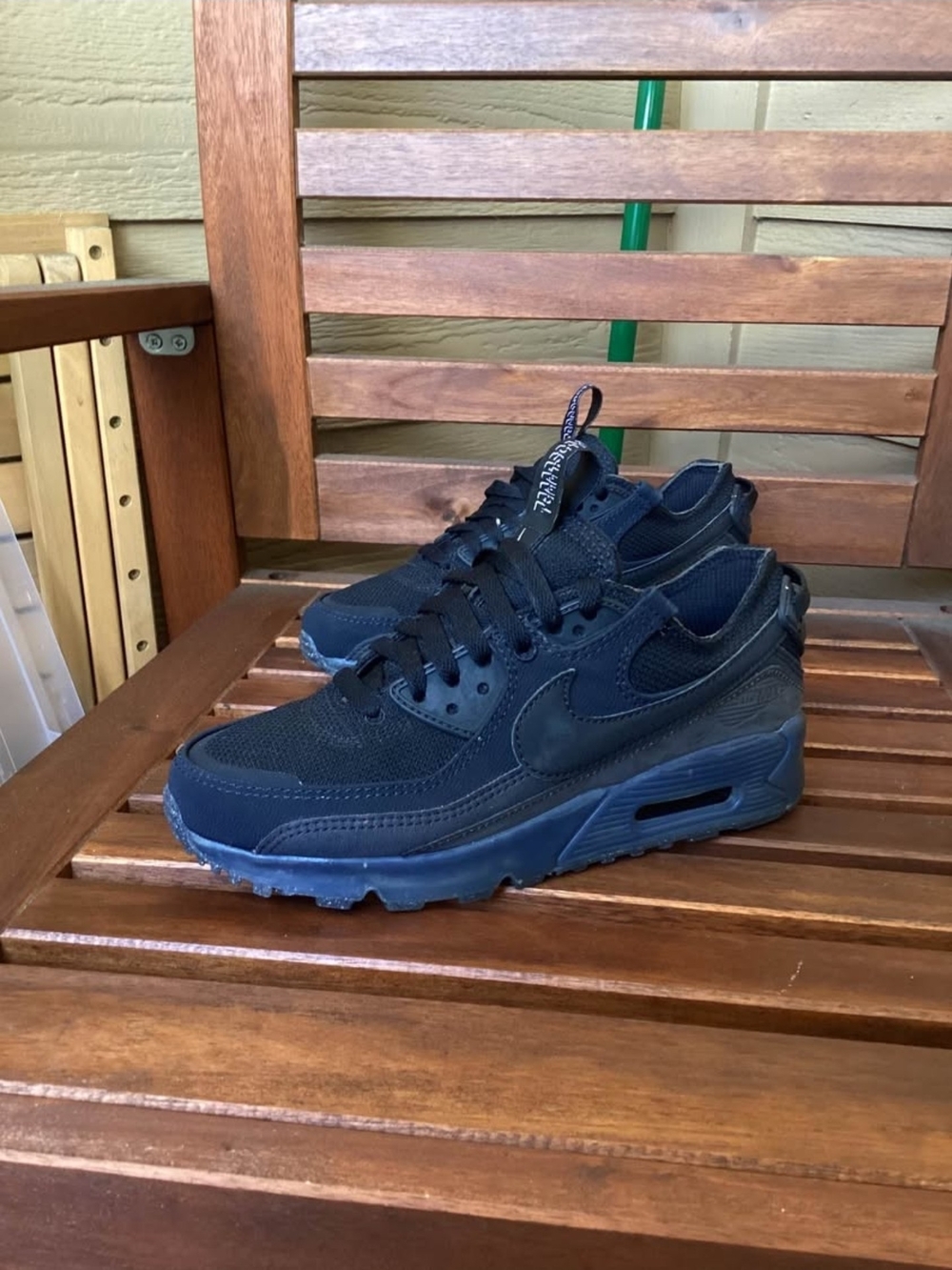 Airmax women’s size 6